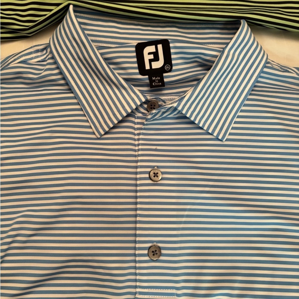 FootJoy Golf Polo Shirt – Light Blue & White Stripe – Size 2XL